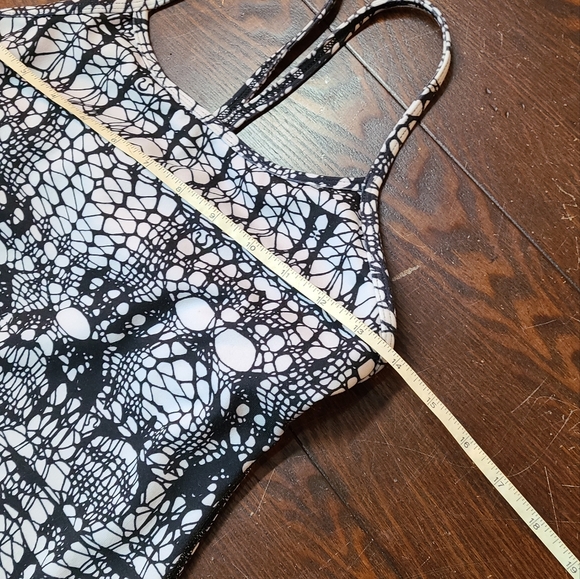 🦋Lululemon Racerback Tank - Picture 3 of 10